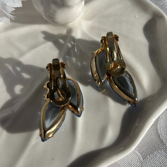 JULIANA D&E STYLE RHINESTONE EARRINGS - Picture 5 of 6